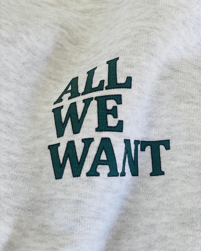 aww magazine SWEATSHIRT GREEN